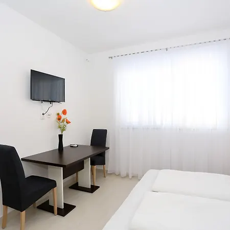 Apartman Visnjik *
